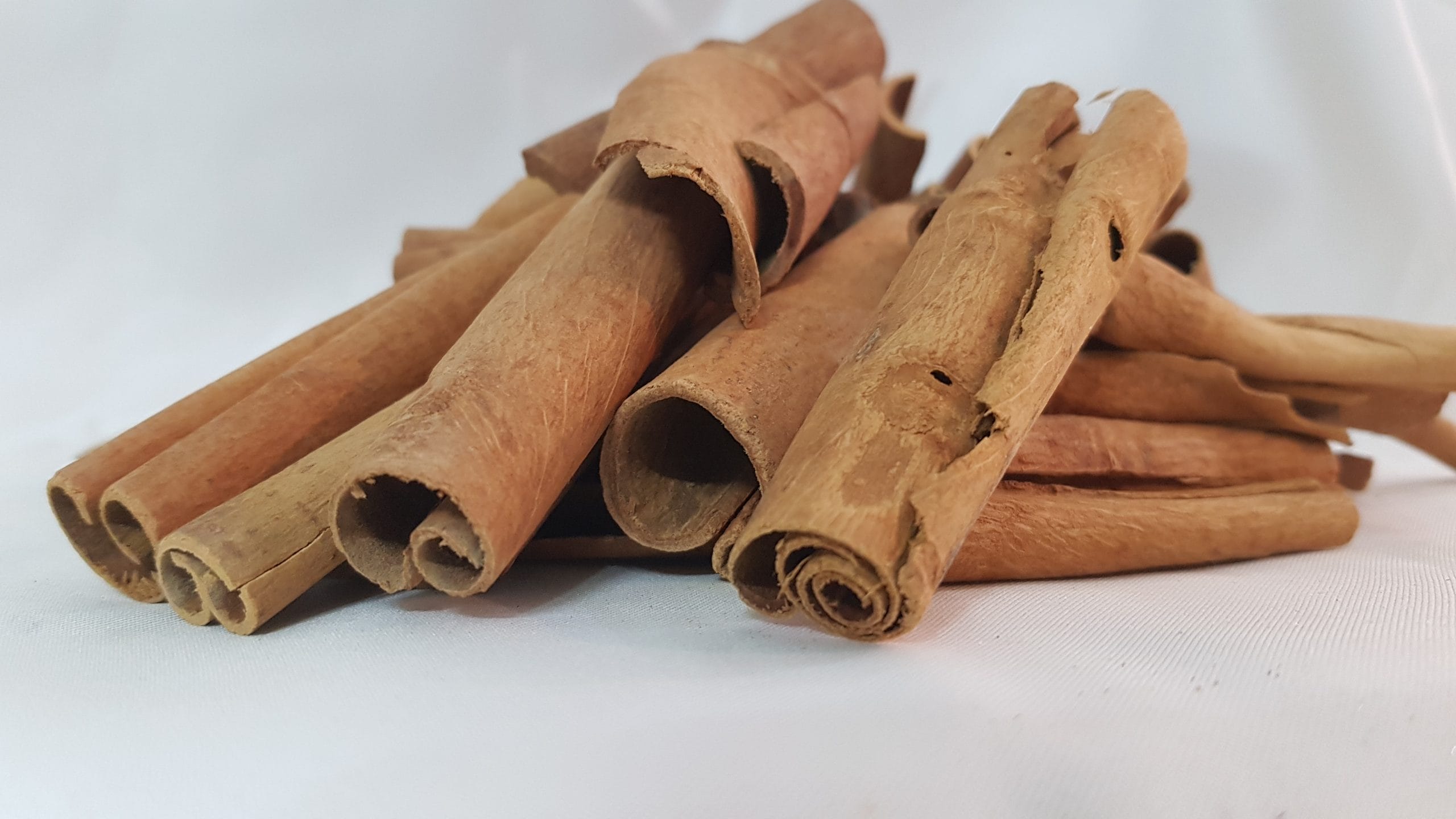 دارچین اصل دارچین سیگاری